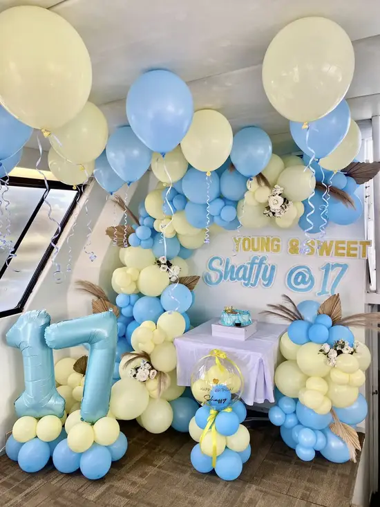 Birthday party on boat